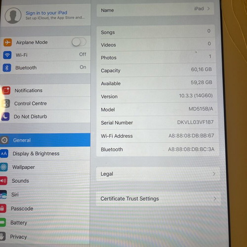 iPad 4th generation like new with crack on top right