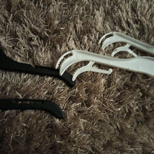 Set of children's hangers new