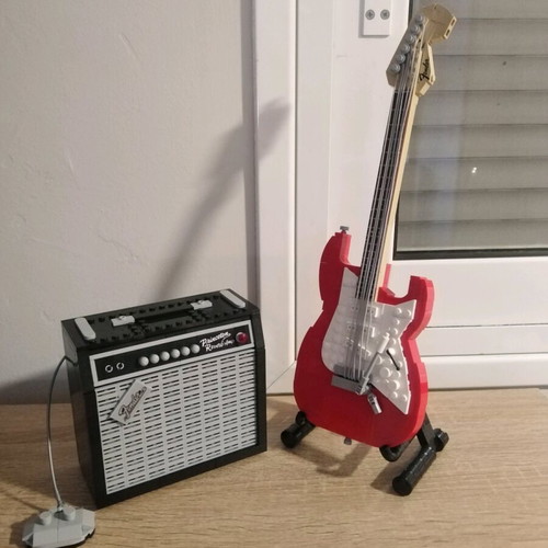 Lego Fender set completed, like new