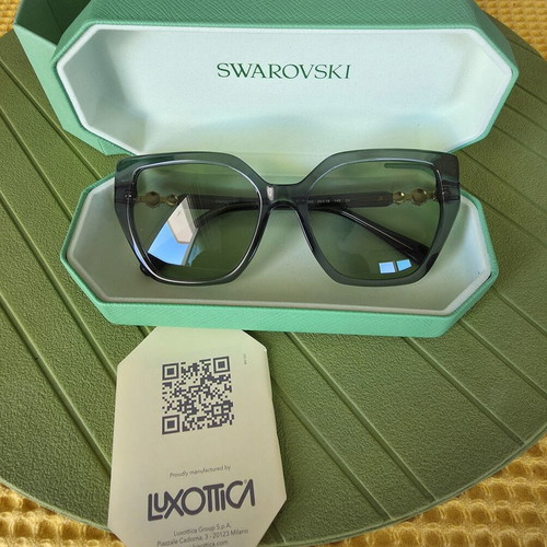 Swarovski SK 6016 Cat-Eye Sunglasses New Green with Crystals