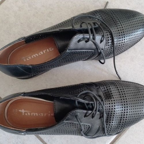 Tamaris women's moccasins size 38 used, black leather
