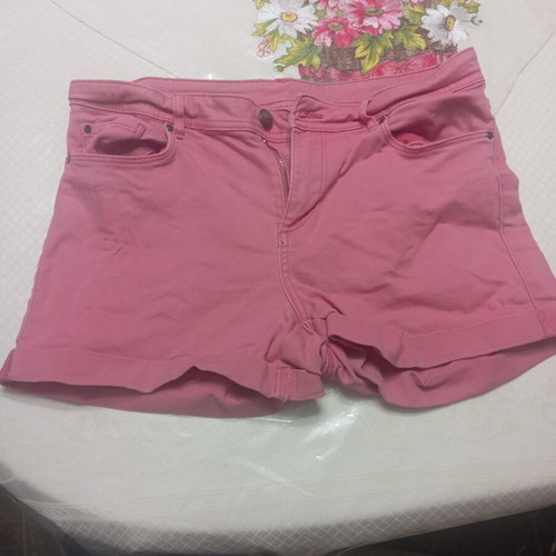 Esmara pink mini denim shorts used, size M 38-40
