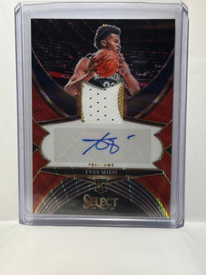 2024-25 Panini Select Yves Missi Auto Patch Rookie new