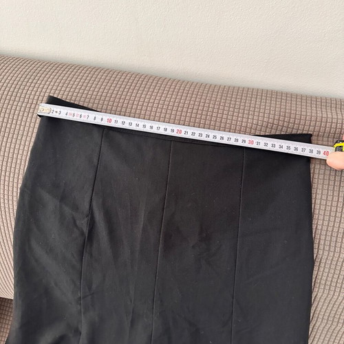 Midi skirt black with flared hem like new, size M/L