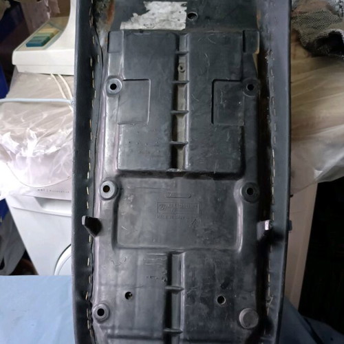 Motorcycle leather seat used, full-size, Italian