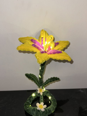 Rapunzel Flower table lamp new