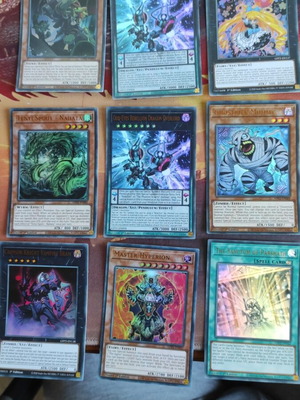 Yu-Gi-Oh cards new, 30 super rare in excellent condition