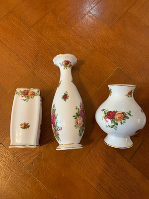 Royal Albert Old Country Roses βάζα σαν καινούργια, σετ 3 τεμαχίων