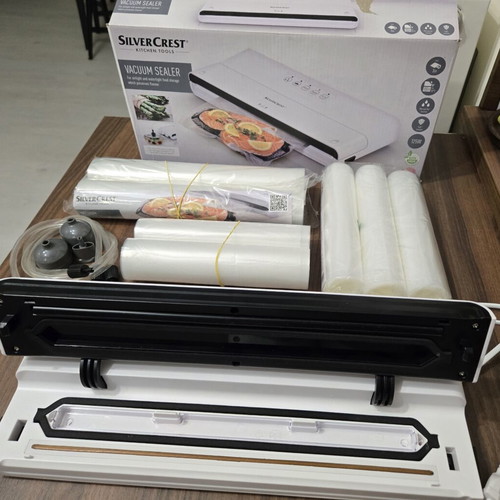 Vacuum Sealer like new