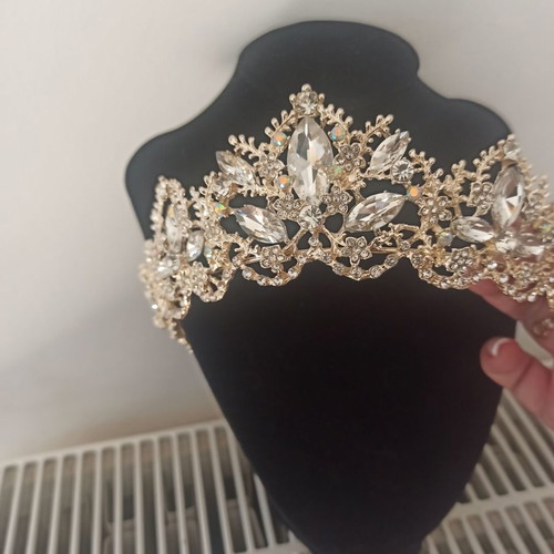 Tiara used, impressive for special occasions