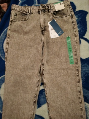 Sinsay mom fit denim pants unused size 42