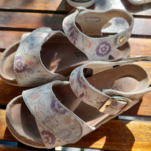 Alegria sandals size 29 used, multicolor
