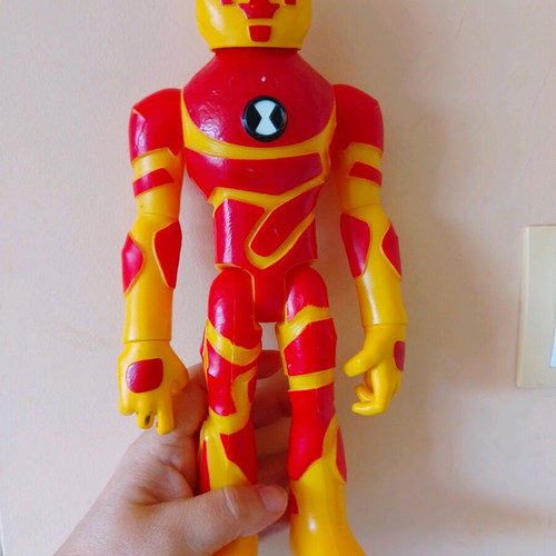 Ben 10 Heatblast figure used, collectible, 20 cm tall