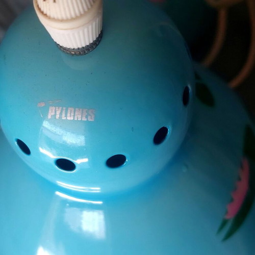 Pylones vintage ceiling light with frogs and water lilies