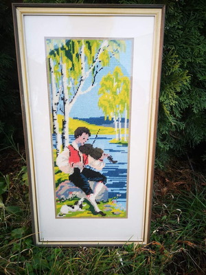 Vintage embroidery tapestry violinist like new