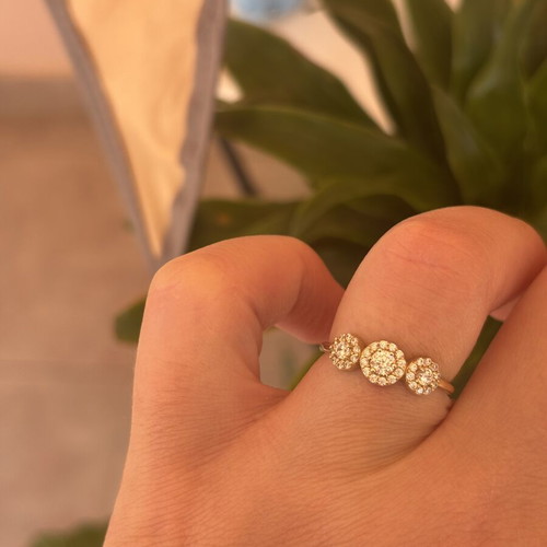 Gold ring with rosettes 9 carat, new, size 57