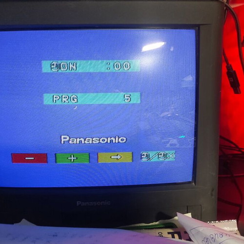 Panasonic TX-15M1T 15” CRT TV retro gaming monitor used