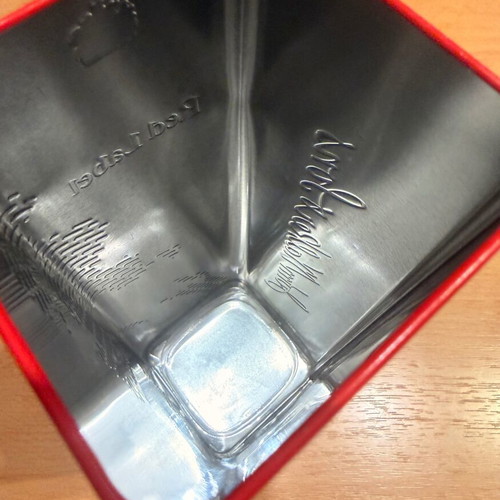Johnnie Walker Red Label collectible red case like new