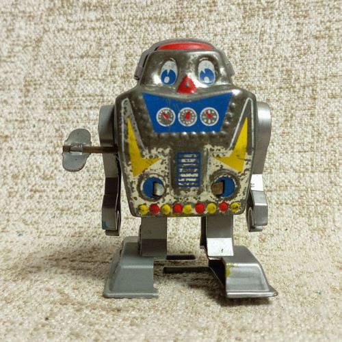 Robot Mini wind-up metal vintage toy used, working order