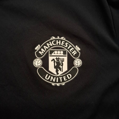 Adidas Manchester United Jersey black shirt like new, size 11-12 years