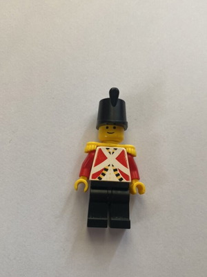 Lego Pirates Imperial Soldier minifigure used, collectible from the 80s