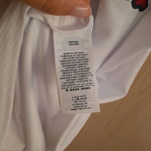 Boston Red Sox Nike Jersey like new, Youth Large