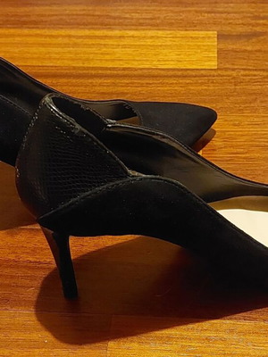 Black pumps size 39 new