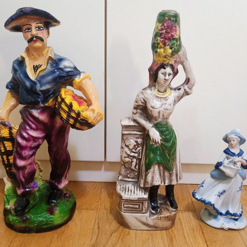 Porcelain vintage decorative figurines used, set of 3 pieces