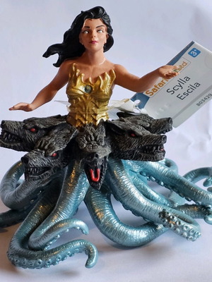 Scylla figure Mythical Realms Safari Ltd new