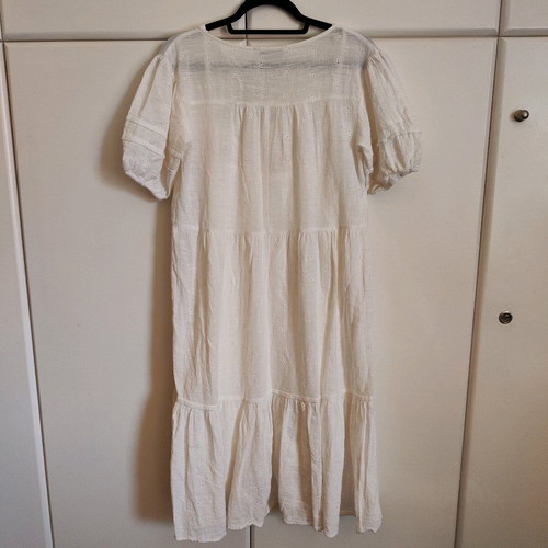 Stradivarius Broderie Anglaise dress white like new, size L