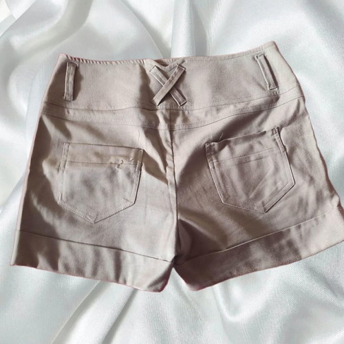 Bsb shorts like new, beige, slim fit, size L