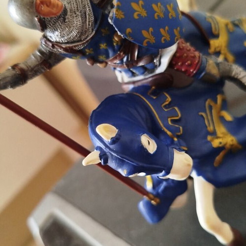 Papo King Richard's Blue Horse with Knight Rider like new