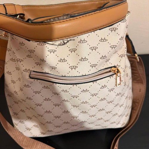 Shoulder and crossbody bag used, white-beige