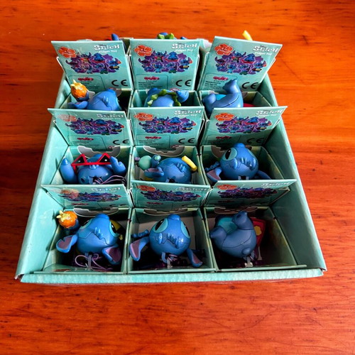 Disney Stitch Fidget figures new, display of 12 pcs, 9cm, 6 designs