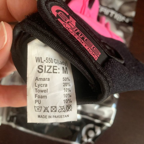 Gym gloves women's pink new, size Medium