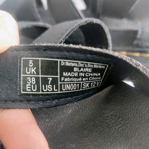 Dr Martens women's flat Blaire sandals black like new