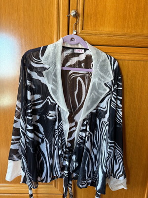 Bolero jacket tulle coat new, white and black, size 4XL