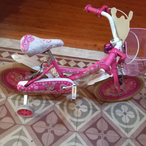 Hello Girl Bicycle used with Training Wheels for Girls