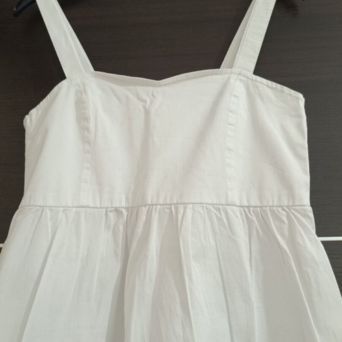 White summer dress like new with back zipper, size S