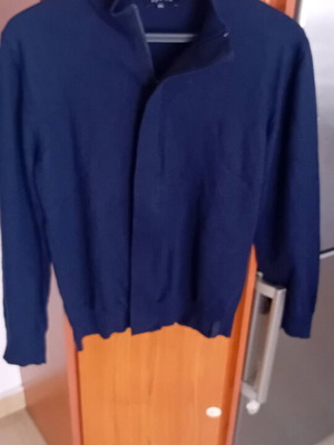 Istos wool blue cardigan XXL used with Alcantara details