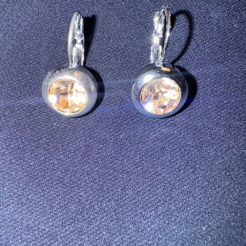 Dangling earrings with pink stone stainless steel like new