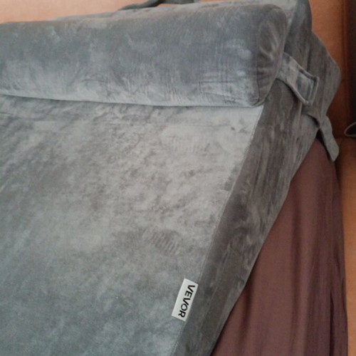 Adjustable orthopedic bed wedge pillow like new, memory foam