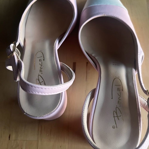 Sling bag sandals size 35 like new, genuine leather, 6cm heel