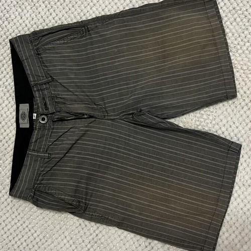 Dickies Men Shorts Like New, Size S, Gray