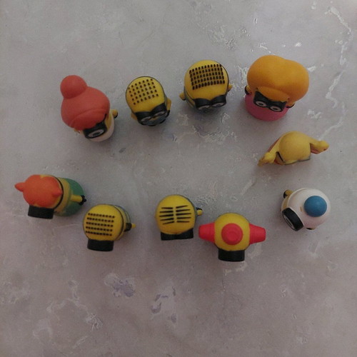 Minion figures like new, pack of 10 pieces