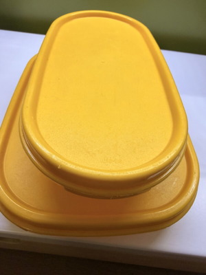 Tupperware set of 2 food containers with lids, 300 ml & 400 ml
