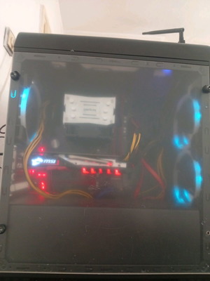 Υπολογιστής AMD 6ης γενιάς σαν καινούργιος με 8GB RAM, 256GB SSD, 1050 Ti
