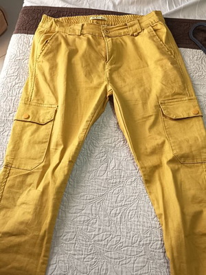 Mustard Pants new, size M 38 10