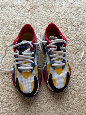 Puma sneakers ελαφρώς μεταχειρισμένα, μέγεθος 39