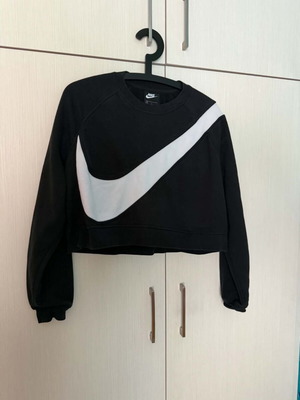Nike crop top like new, black, size M